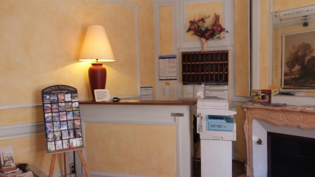 Hotel Les Beaux Arts- Limoges Hypercentre Εξωτερικό φωτογραφία